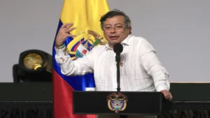 Petro reitera alerta sobre transparencia electoral en Colombia