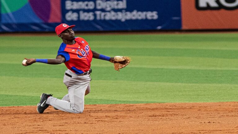cuba beisbol luis vicente mateo foto panchito gonzalez