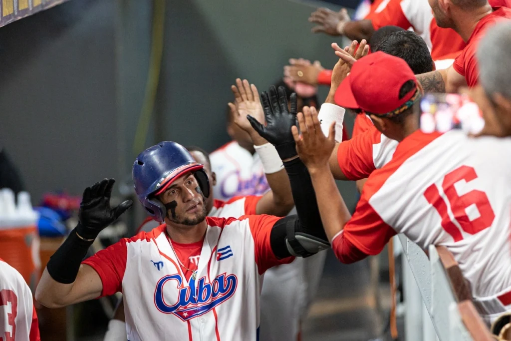 cuba beisbol yasiel gonzalez interior