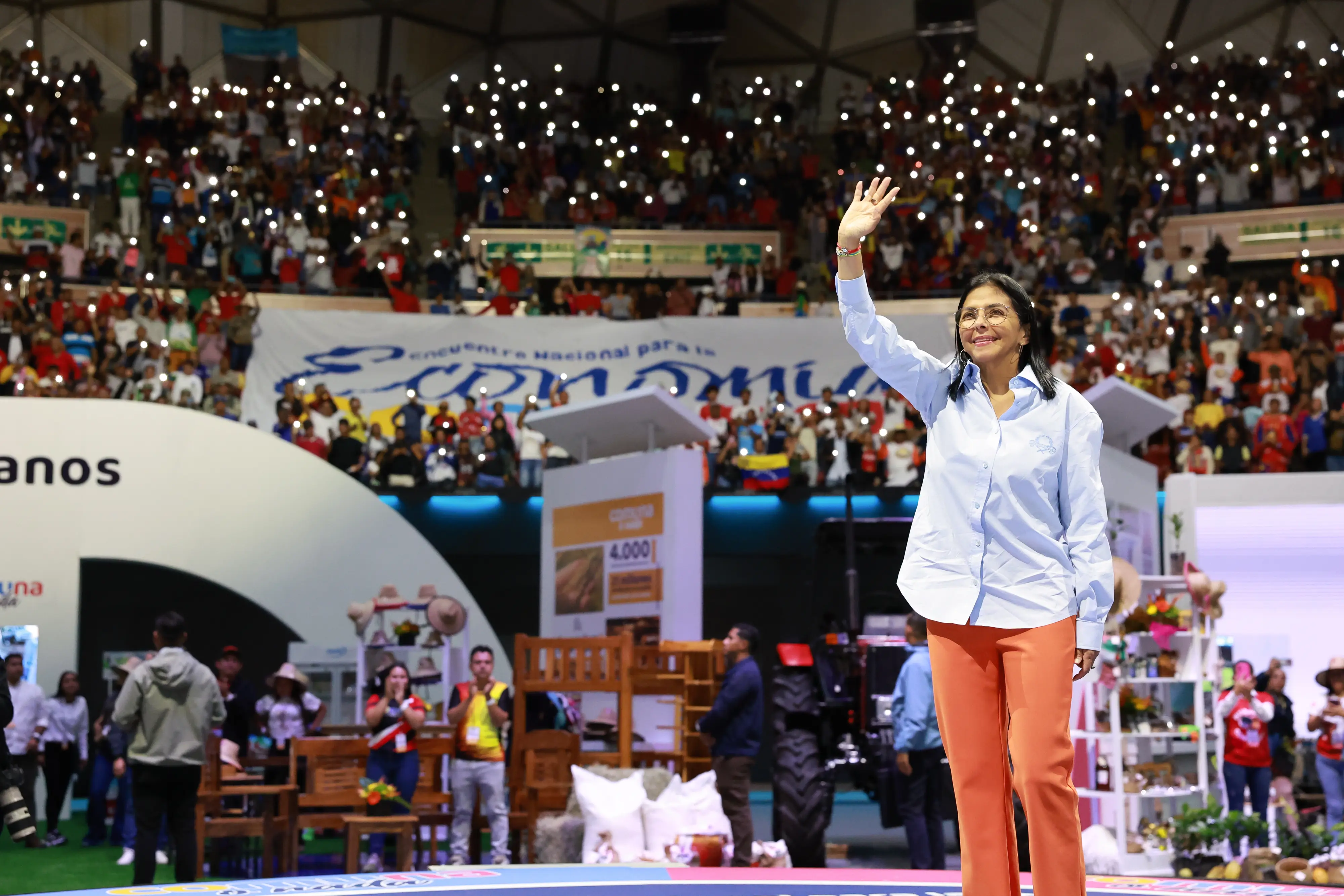 delcy comunera2 1.jpg