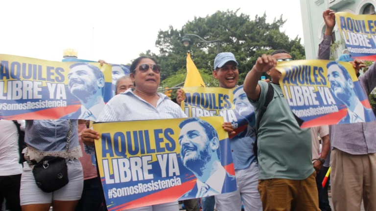 ecuador protesta aquiles guayaquil feb2026