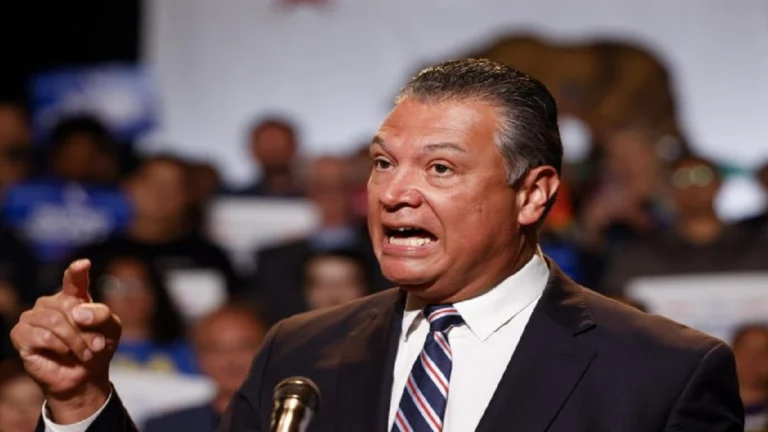 eeuu senador alex padilla foto efe