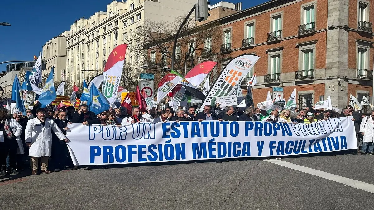 espana medicos huelga.jpg