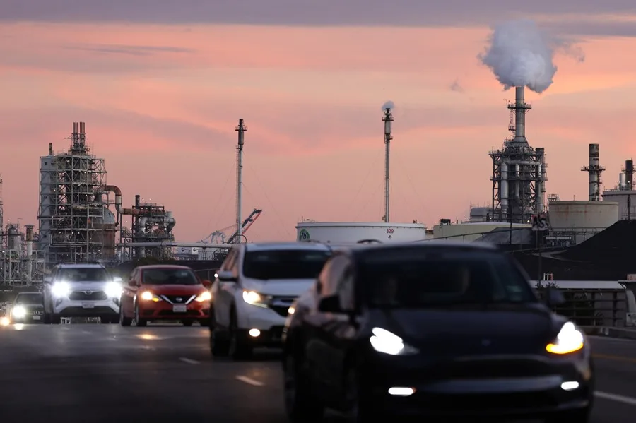 Trump elimina la base legal de la regulación climática en Estados Unidos