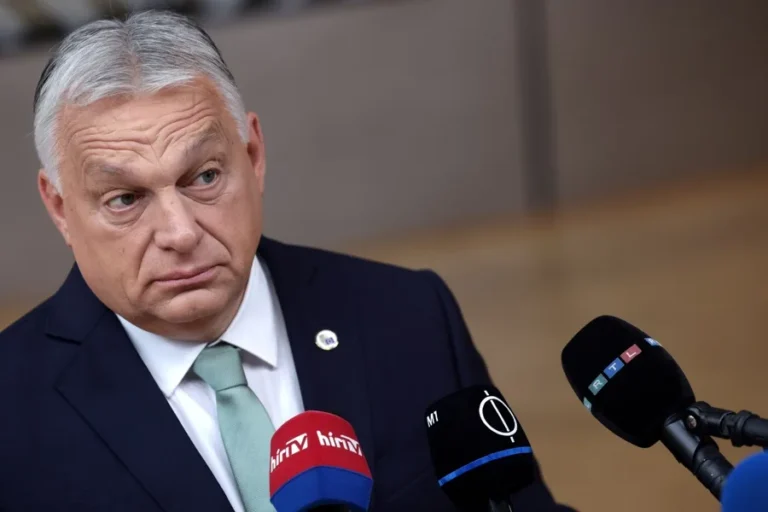 hungria denuncia una politica antihungara