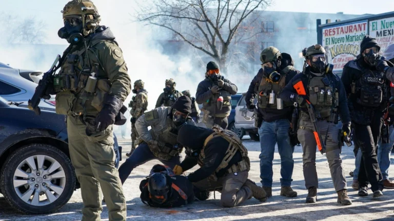 ice arresto minneapolis 24 ene 2026