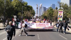 Organizaciones marchan en México por la libertad del presidente Maduro y la soberanía