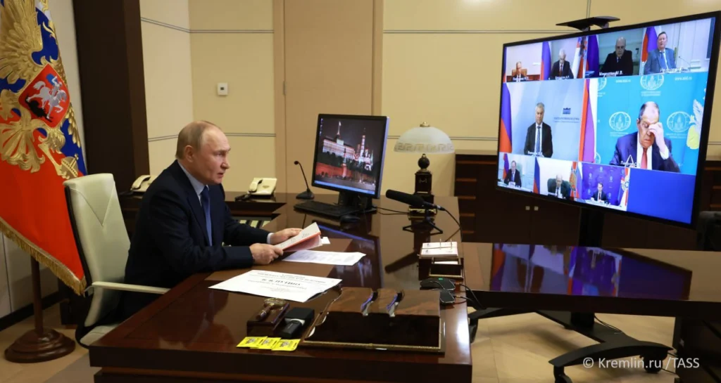 putin lavrov peskov