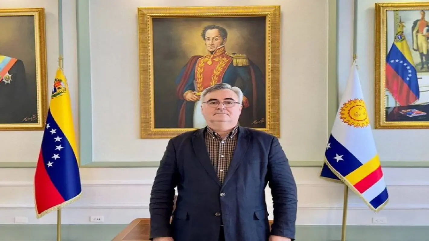 rusia embajador.jpg