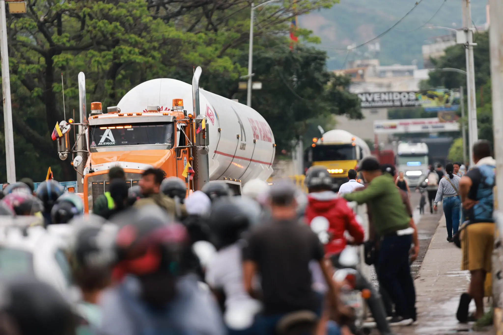 09mg 1231 p 2048x1366 1.jpg