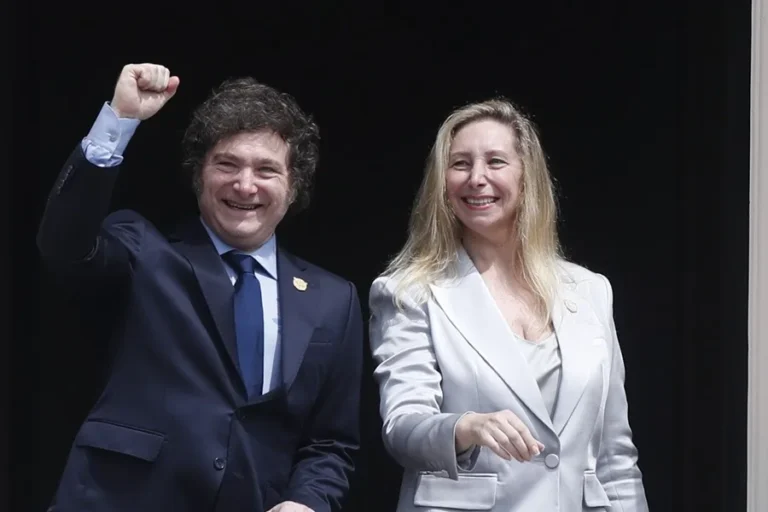 ame887 el salvador investidura