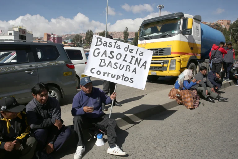 bolivia protestas gasolina mala calidad foto efe