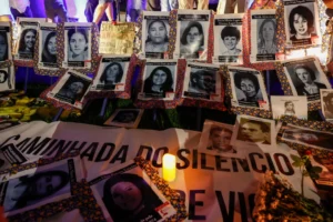 Paseo del Silencio en Brasil exige justicia a 60 años del golpe militar 12 dictadura3