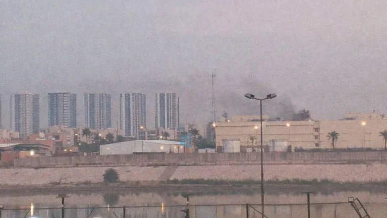 dron embajada eeuu irak 14marz26