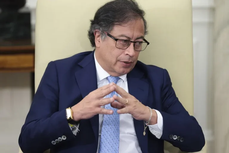 gustavo petro justicia 3