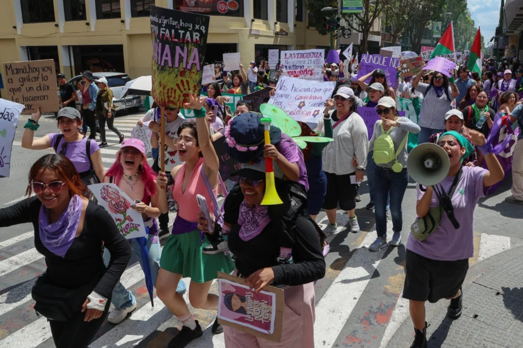 Grito de justicia: Las mujeres toman el mundo este 8 de marzo 10 image 4 29