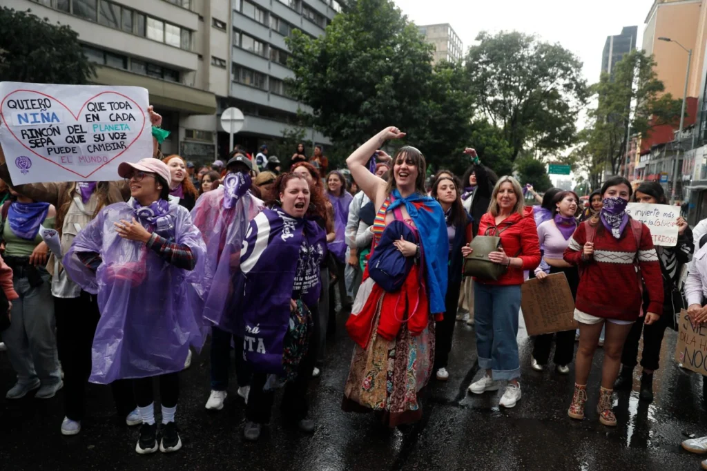 Grito de justicia: Las mujeres toman el mundo este 8 de marzo 12 image 4 31