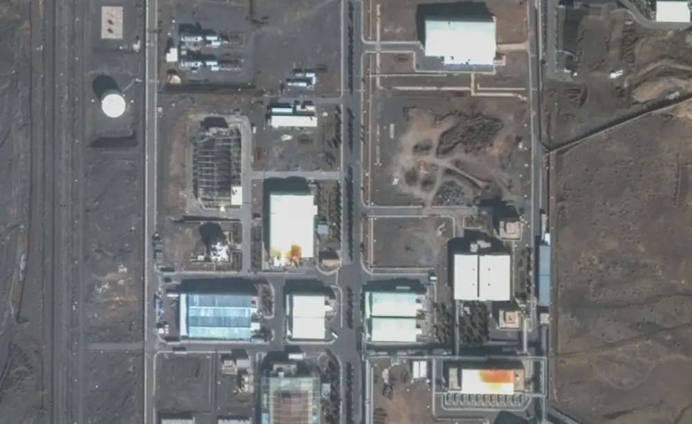 iran centro nuclear natanz foto al mayadeen.jpg