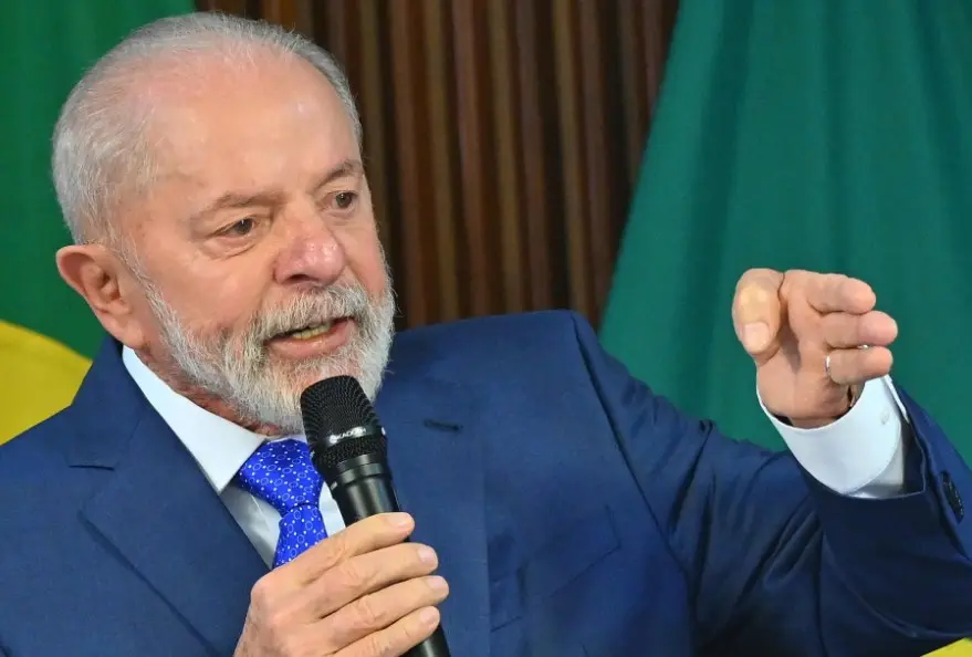 lula 3.jpg