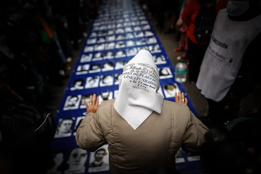 marcha dictadura argentina 1