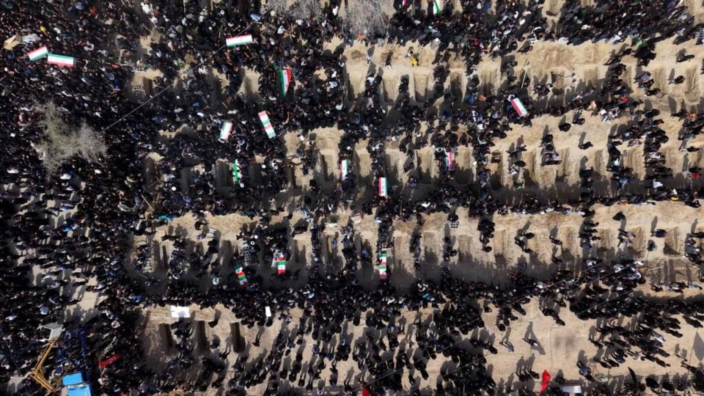 photo 5852650028030168462 y