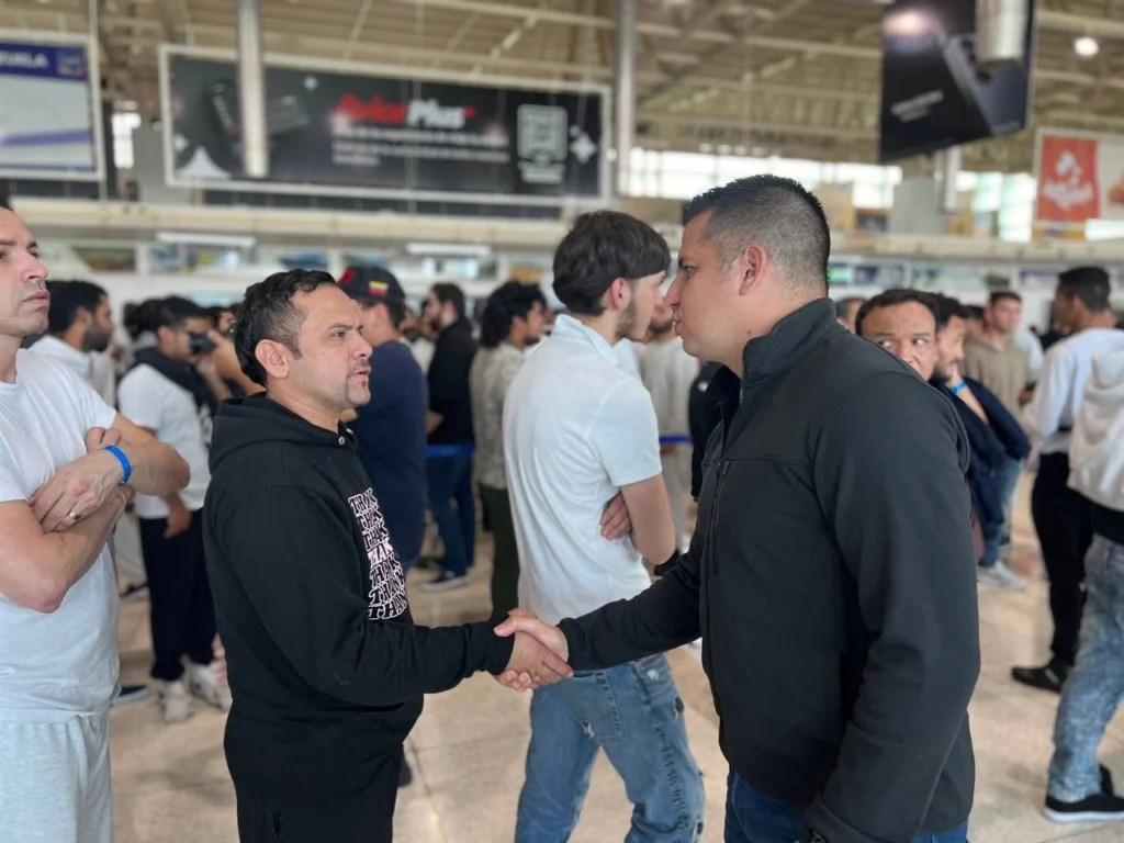 5f14a0aa 7ef9 4af8 9e3b 1f7ac7f578bf