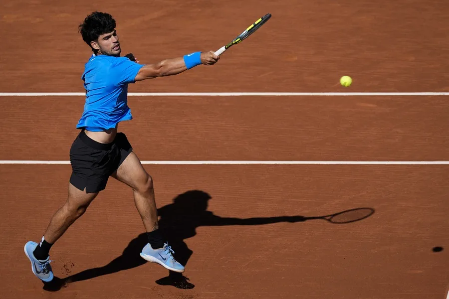alcaraz baja roma roland garros