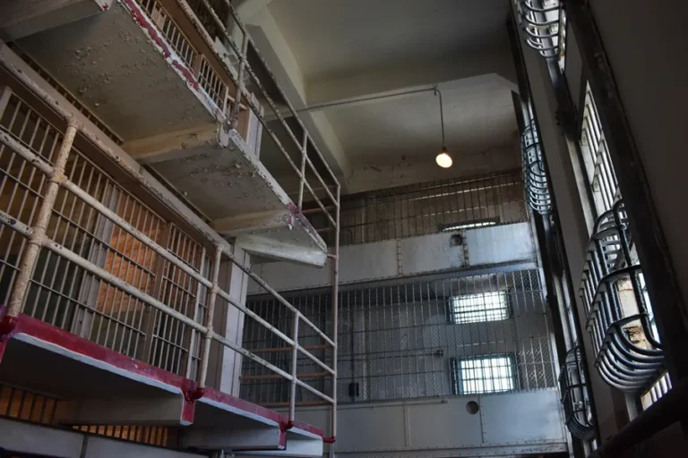 alcatraz prision3