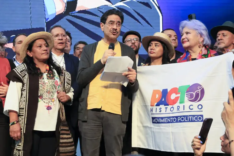 colombia candidato ivan cepeda foto efe.jpg