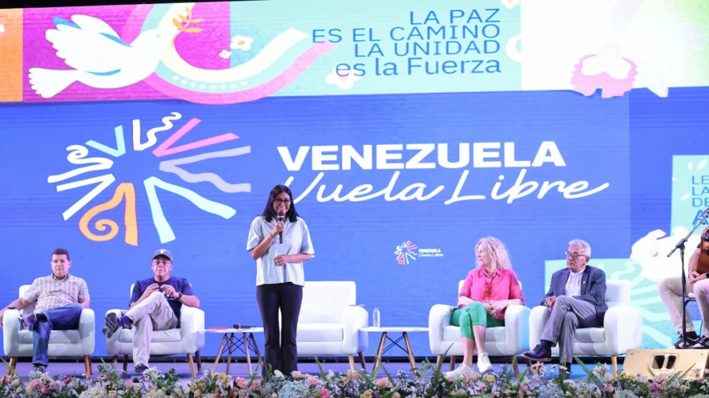 Presidenta (E) Delcy Rodríguez encabezó en Barquisimeto Gran Peregrinación Nacional por Venezuela sin Sanciones 2 delcy encuentro sociedad cil barqu lara 23abr2026