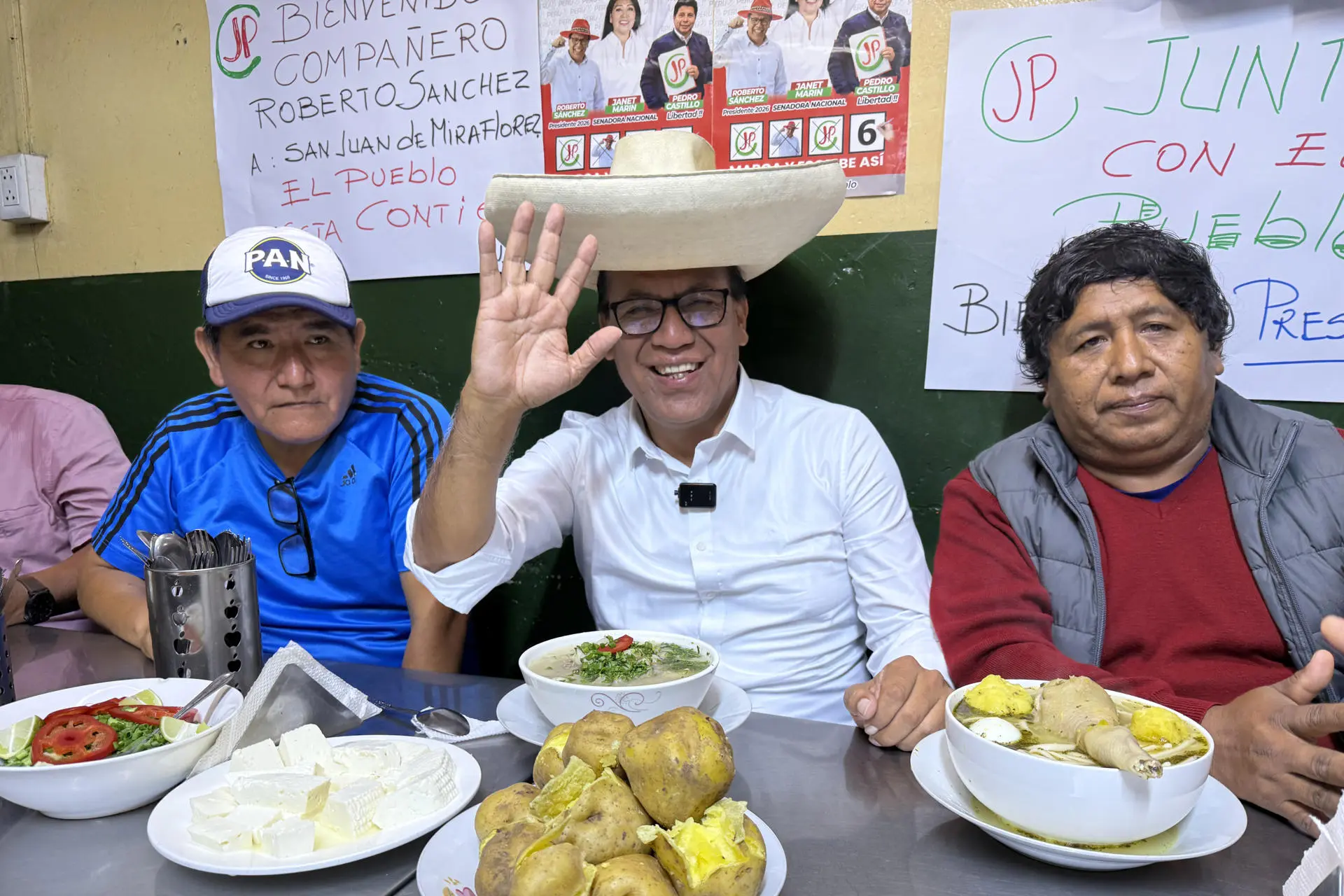 eb5ad5d9fa40cb3a65884cb1260d7dceca8ee2d8w.jpg