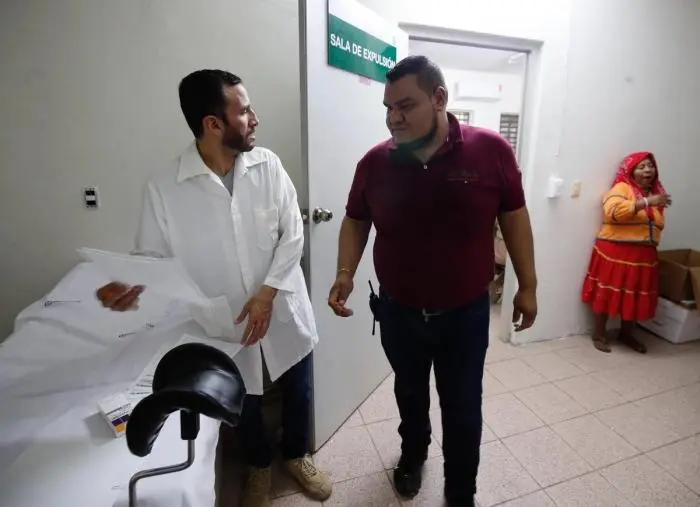 Médicos cubanos. Por encima de la mar, a sangre y cariño 4 f0441692