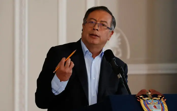 gustavo petro 1.jpg