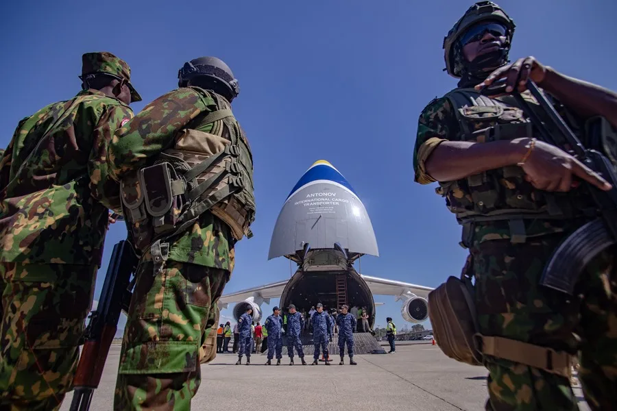 HAITÍ: CONTRATOS MILLONARIOS Y ACUSACIONES DE INJERENCIA EXTERNA