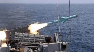 Rusia advierte que situación en el golfo Pérsico entró en una fase de degradación 15 misil iran ormuz 2026