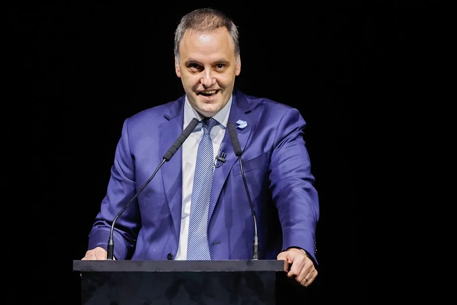 obj 20240918t194245s0007i 1 1 1 15 7 6