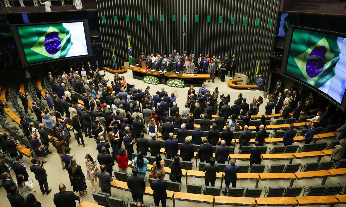 parlamento brasil.jpg