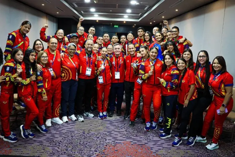 pesas y ministro juegos suramericanos de panama 5 768x512 1.jpg