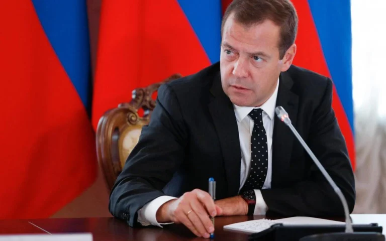 rusia expresidente dmitri medvedev foto tass