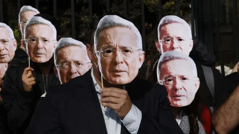 uribe1 portada 1