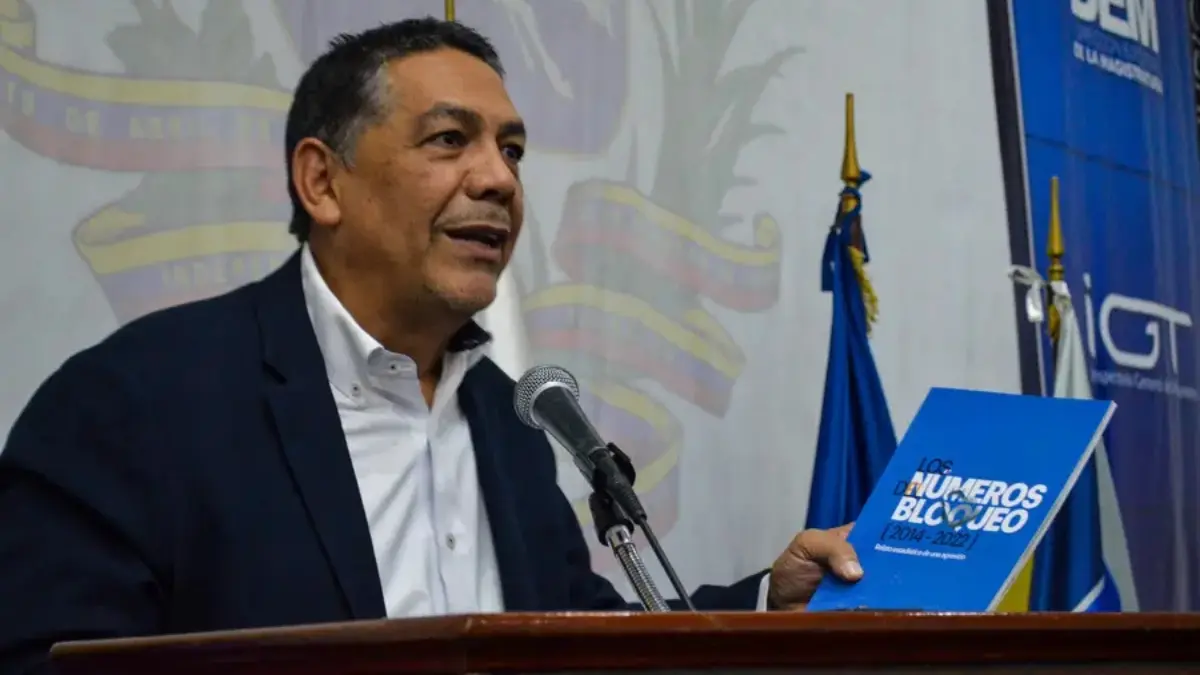 william castillo mcu buscan legitimar desmanes de las potencias contra paises soberanos 1.jpg