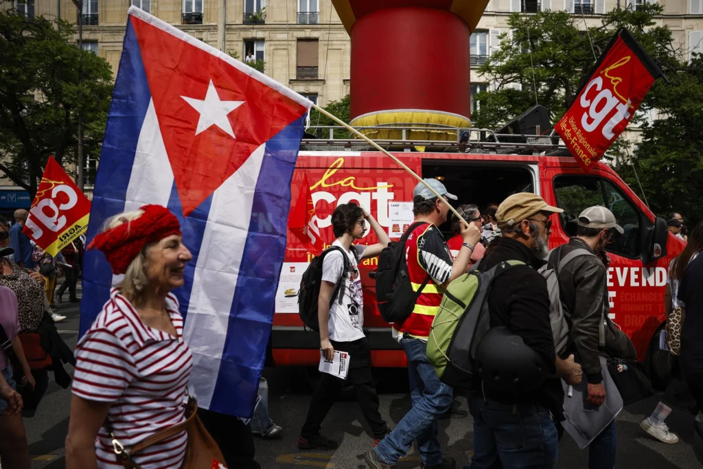 1 mayo paris 1