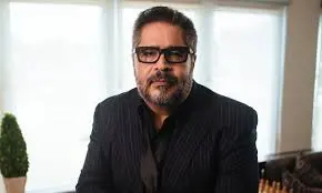 Casos de derecho de autor, a calzón quitao 3 5 glenn monroig.jpg