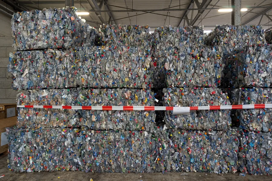 auditores europeos avisan de la escasa viabilidad economica del reciclaje de plastico