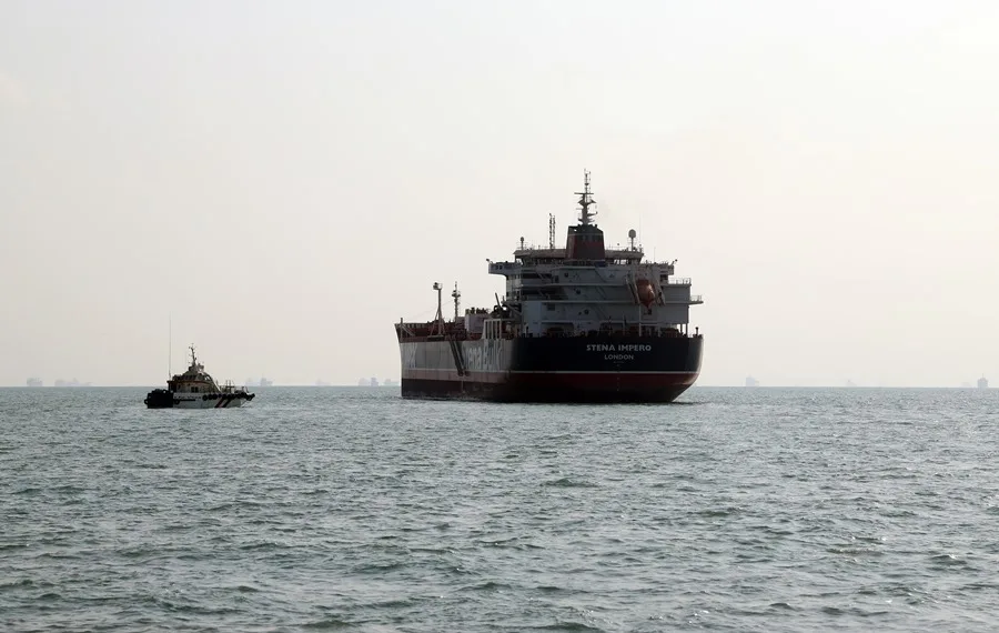 barco ormuz r unido 1