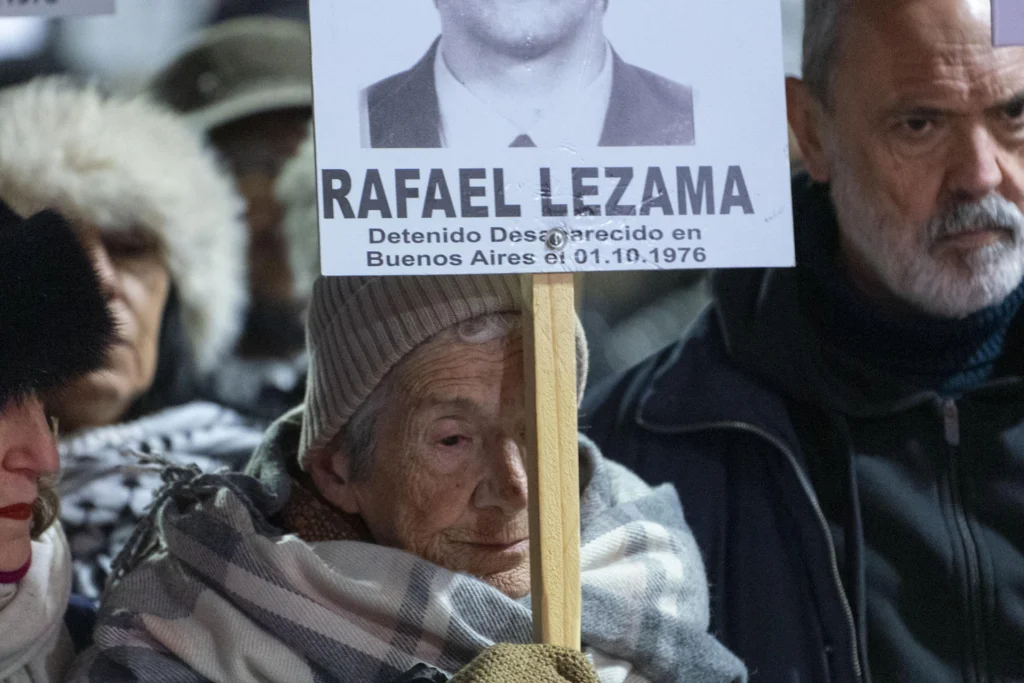 31ª Marcha del Silencio: uruguayos exigen justicia por desaparecidos de la dictadura 4 e6eb365fb88b1151ed0e4701c8330981e0afea6bw