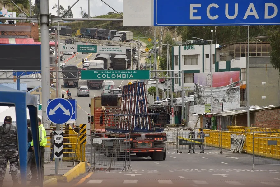 ecuador colombia