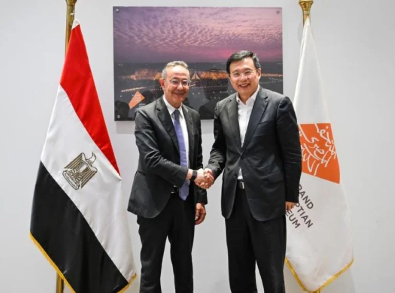 encuentro fu hua y ahmed ghoneim foto xinhua