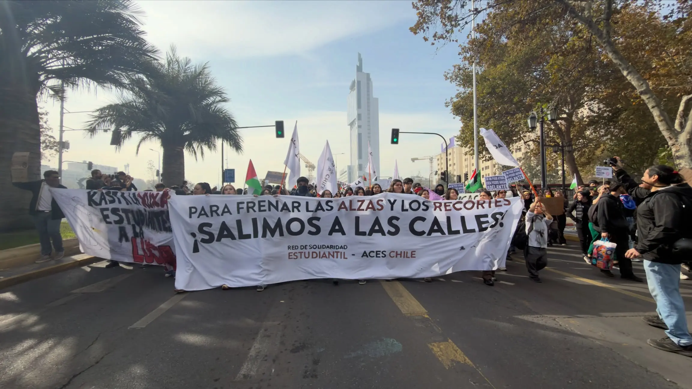 estudiantes de chile.jpg