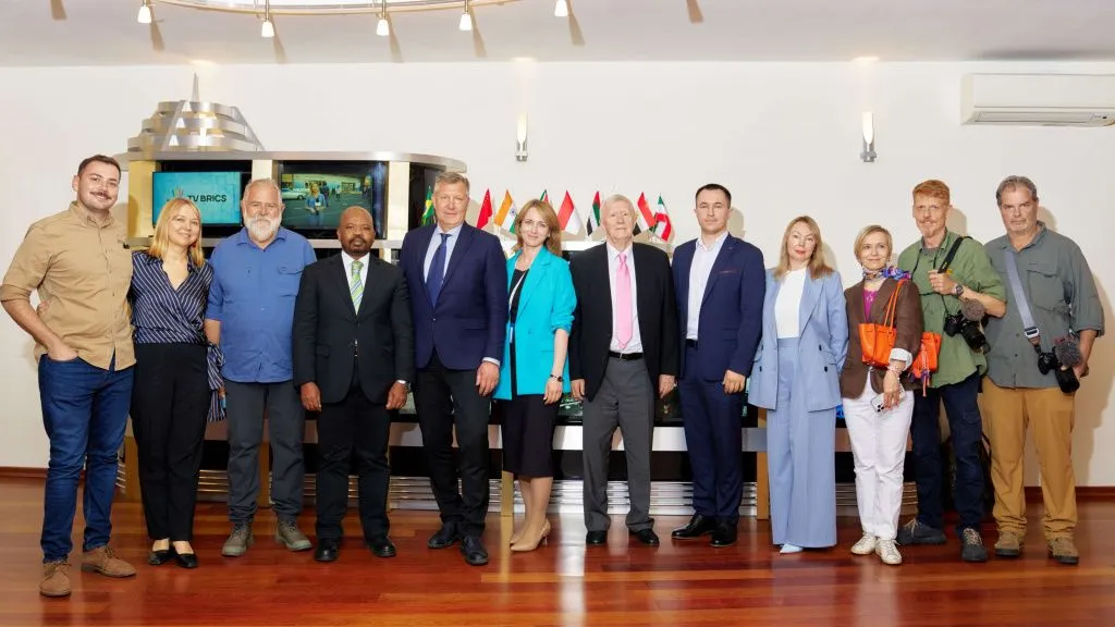 Expertos debaten cooperación entre Rusia y Sudáfrica en materia de economía, comercio y turismo 4 grp